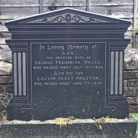 Ada_Anniss_Grave_1930.jpg