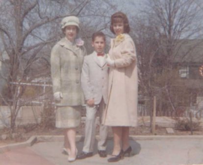 Mary_Premurosa_and_children_57.jpg